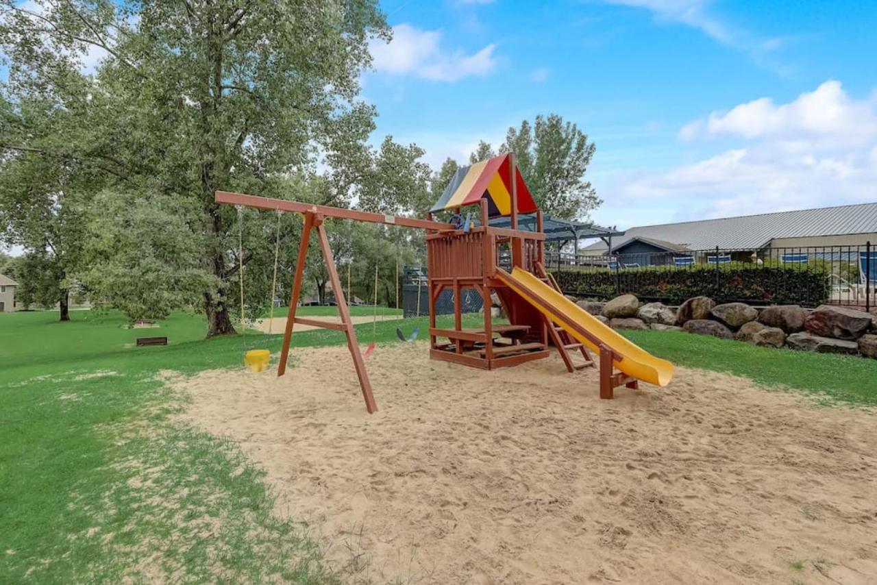 Grace Jo Vacation Home At Tamarack Highland 5 Wisconsin Dells Eksteriør billede